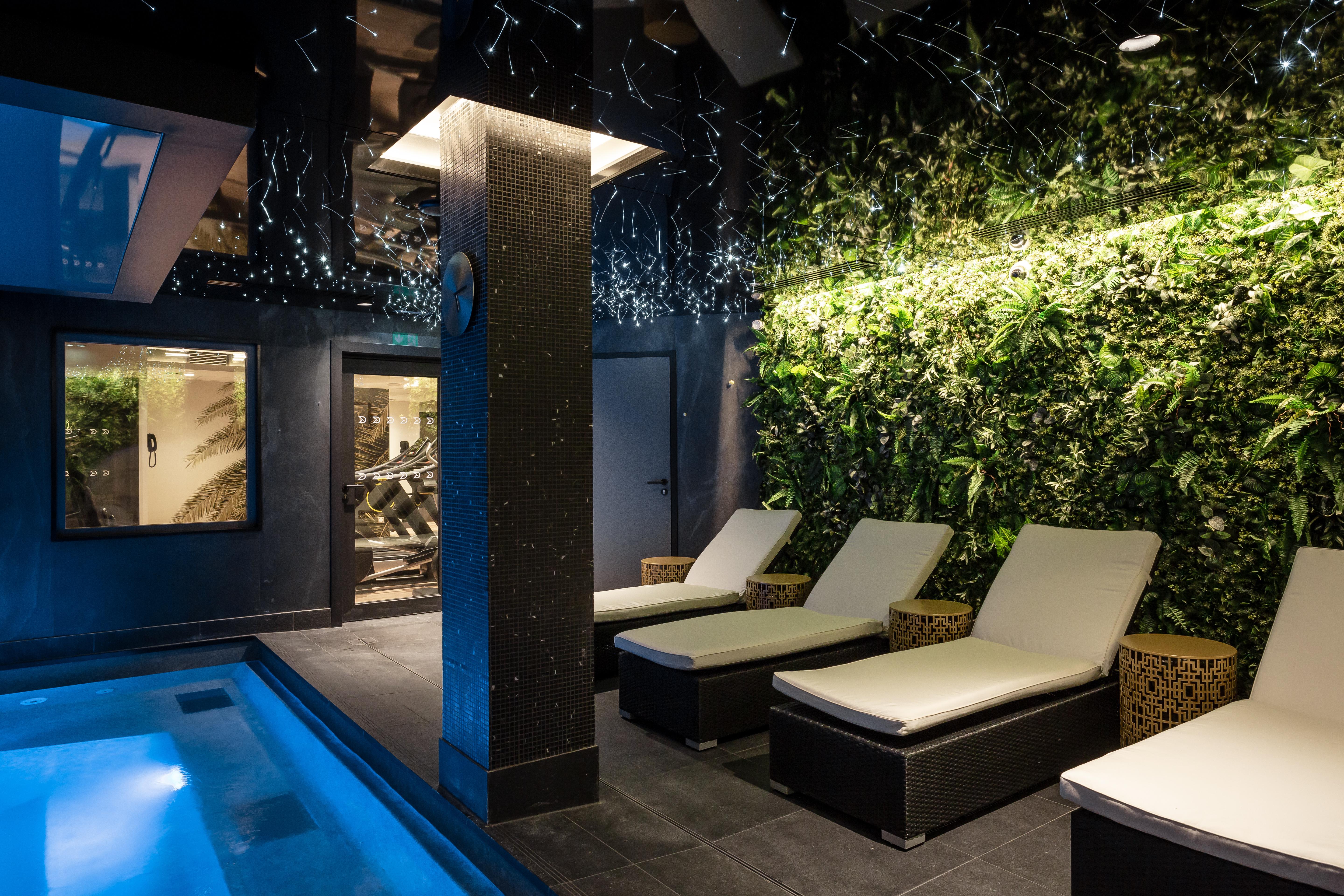 Voco Strasbourg Centre - The Garden By Ihg Hotel Exterior foto